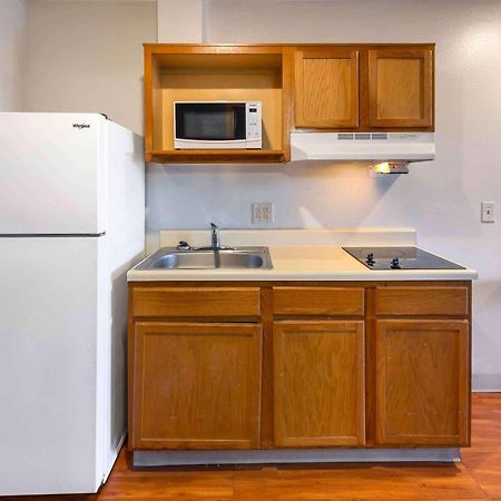 Extended Stay America Select Suites - Fayetteville - Cliffdale Esterno foto