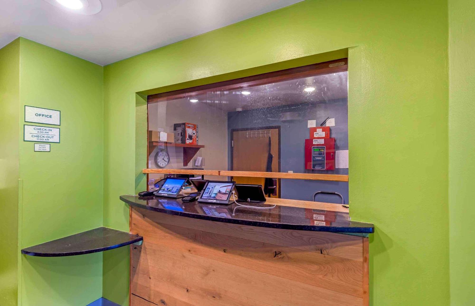 Extended Stay America Select Suites - Fayetteville - Cliffdale Esterno foto